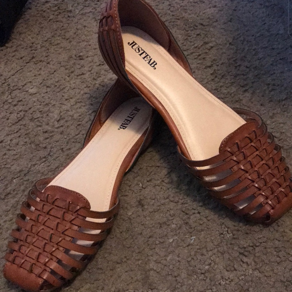 Flats - Picture 3 of 3